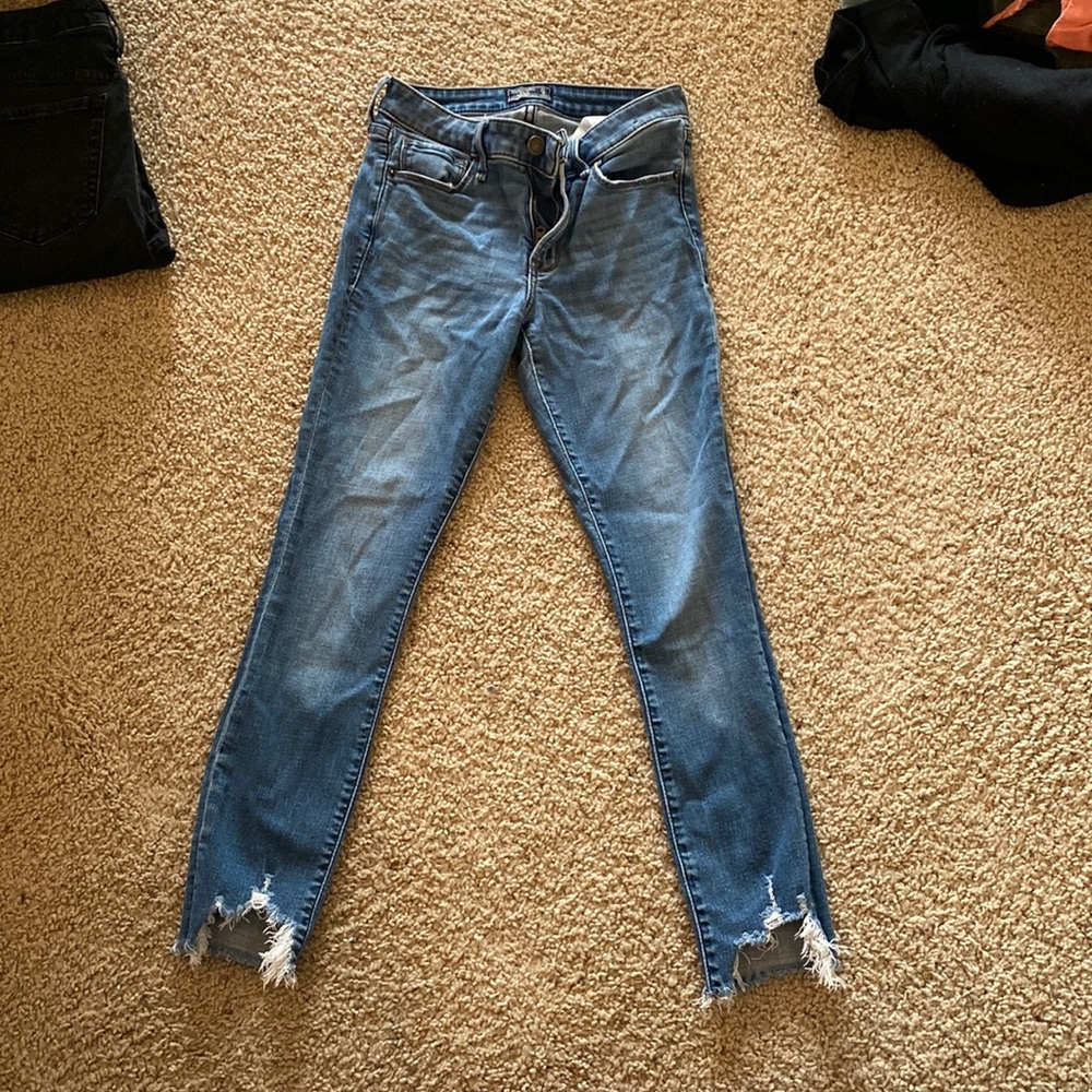 Abercrombie mid rise skinny jeans